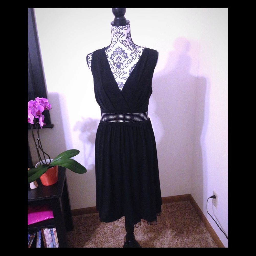 Plus size Simple BLACK dress 2x